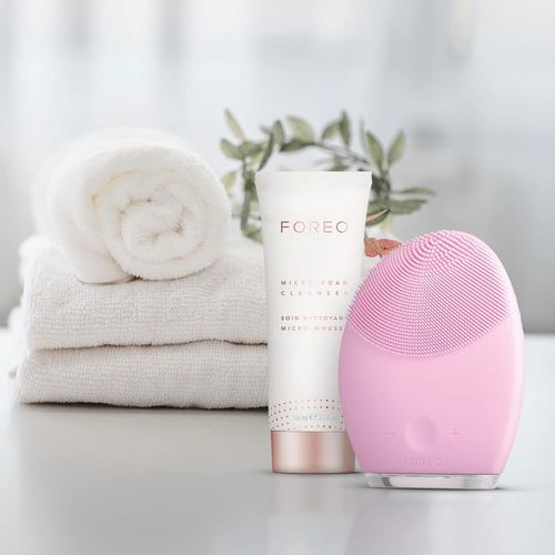 FOREO Micro-Foam Cleanser Gentle Foaming Face Wash for All Skin Types - 100ml